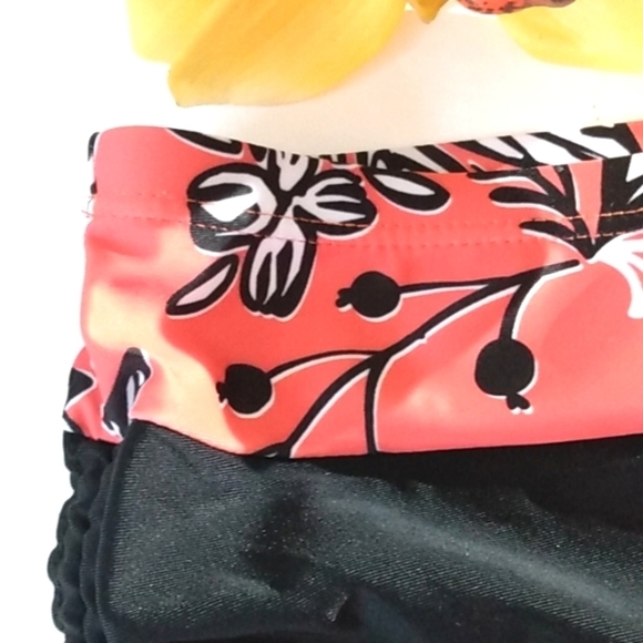 HOLIPICK HIPSTER STRING TIE BIKINI SWIM SHORTS CORAL BLACK WHITE SZ MEDIUM NWOT - Picture 4 of 7